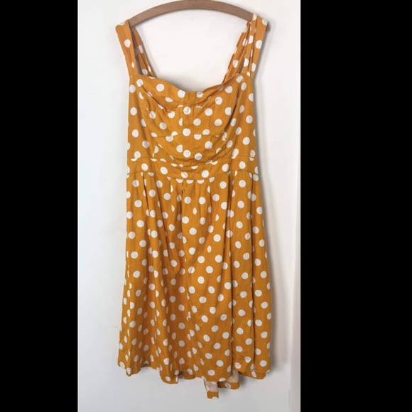 ModCloth Myrtlewood Yellow Polka Dot Dress Pinup - Picture 5 of 6
